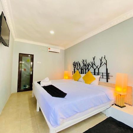 Fat Mermaid Guesthouse ปันไตเจอนัง ภายนอก รูปภาพ