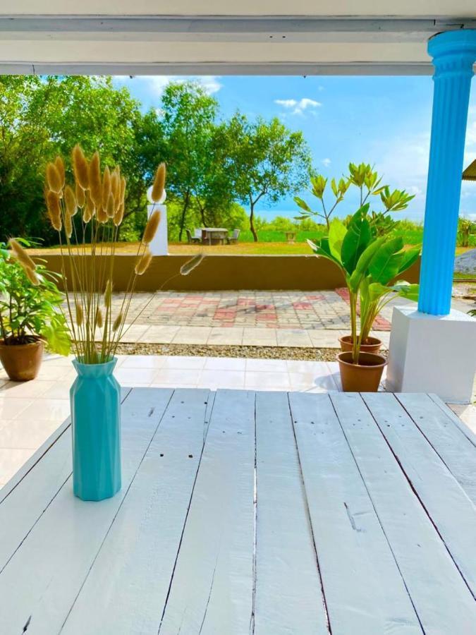 Fat Mermaid Guesthouse ปันไตเจอนัง ภายนอก รูปภาพ