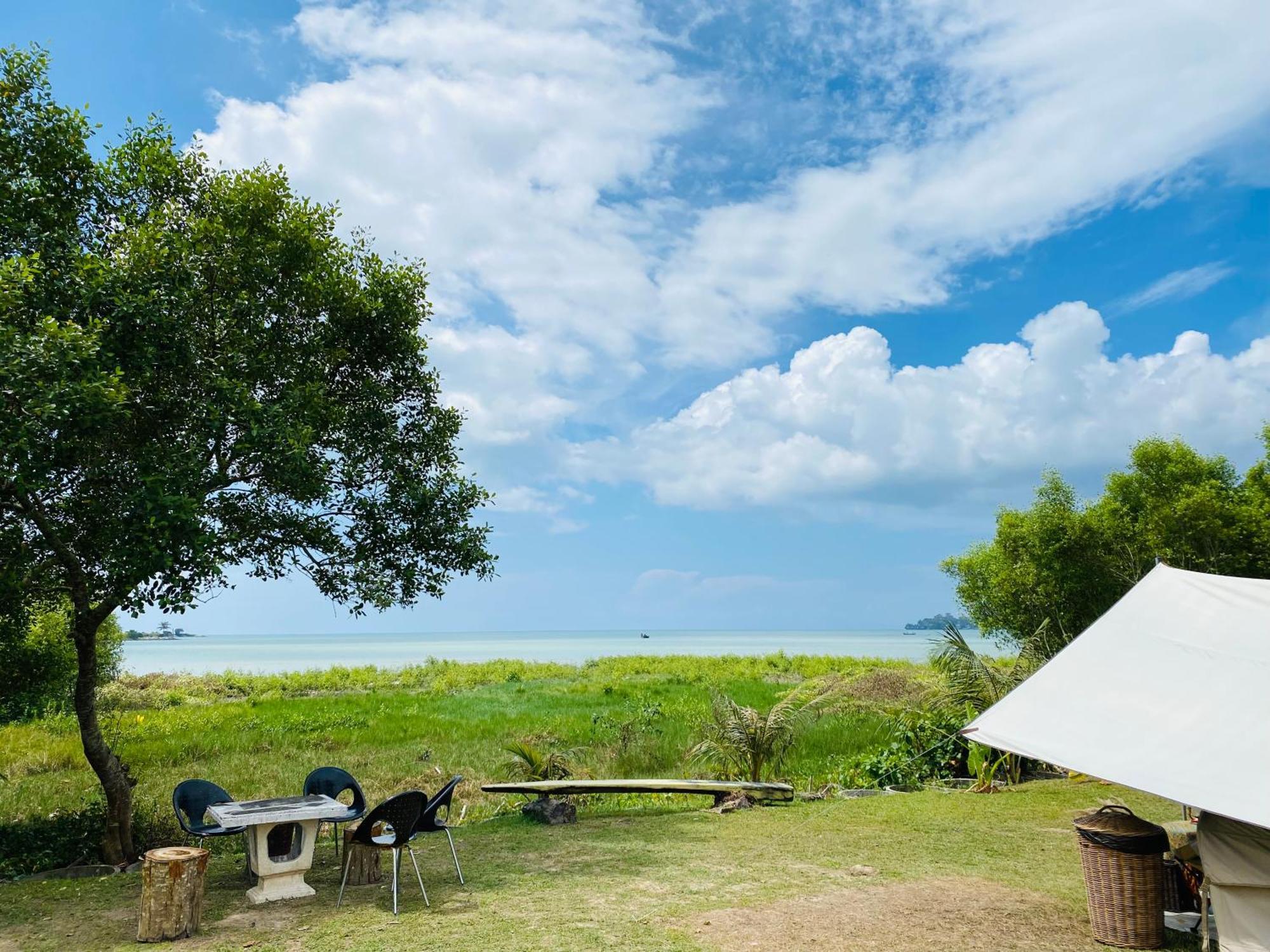 Fat Mermaid Guesthouse ปันไตเจอนัง ภายนอก รูปภาพ